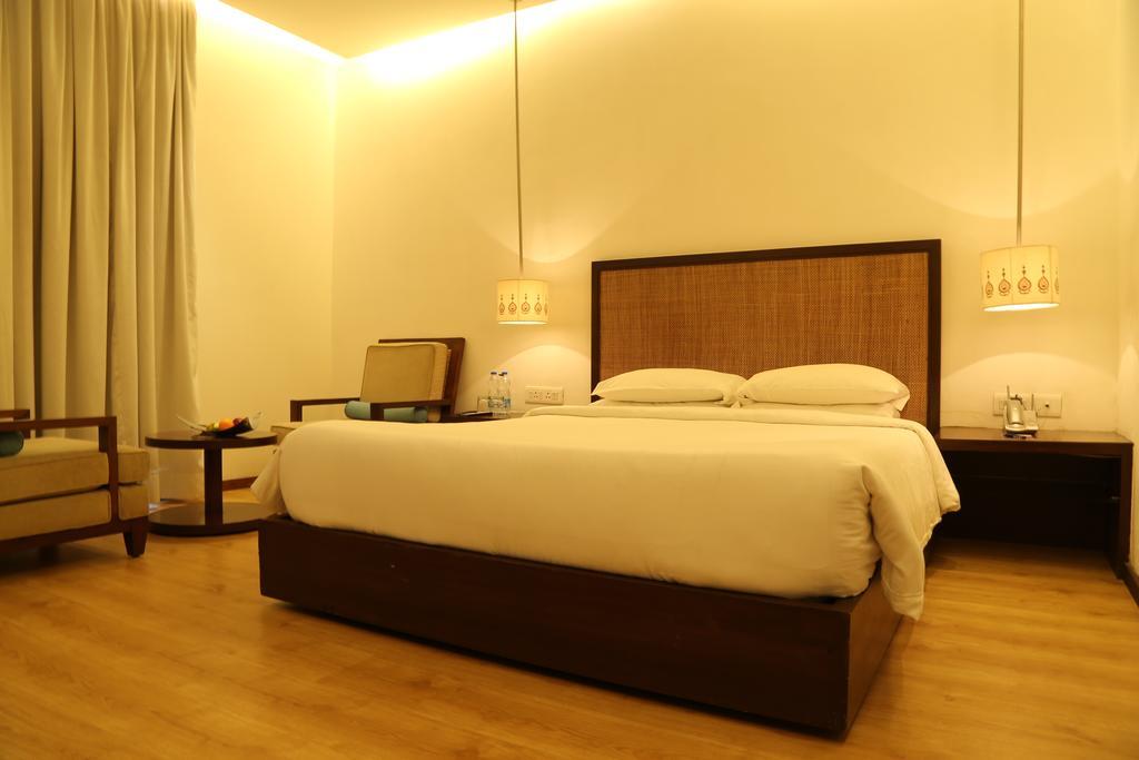 The Park Visakhapatnam Hotel Exterior photo