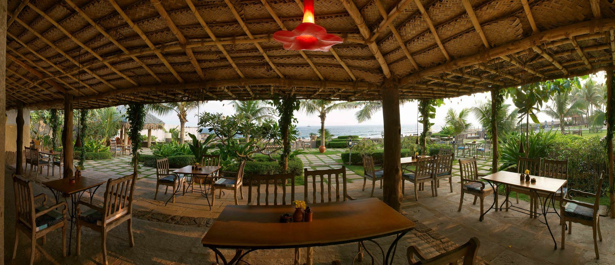 The Park Visakhapatnam Hotel Exterior photo